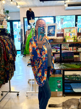 Load image into Gallery viewer, ※New※AVANTI( アバンティ ) Kimono Cover-Up Romeo and Juliet-Blue