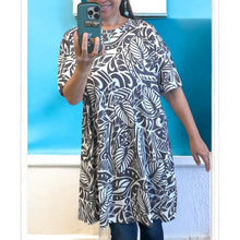 Load image into Gallery viewer, *Cool to the touch material*Tunic