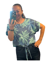 画像をギャラリービューアに読み込む, Aloha柄コットンリボンクルートップス