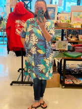 Load image into Gallery viewer, *Cool to the touch material*Tunic