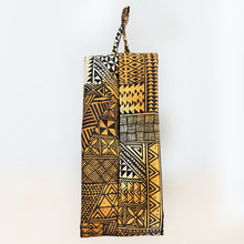 Load image into Gallery viewer, "KAHOKU" BOX Tissue Cover M (Soft Pack) with Hanging Hanger