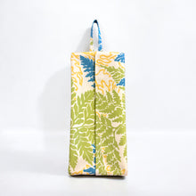 Load image into Gallery viewer, "KAHOKU" BOX Tissue Cover M (Soft Pack) with Hanging Hanger