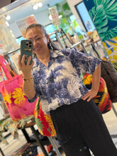 画像をギャラリービューアに読み込む, AVANTI( アバンティ ) アロハシャツ"Eagle Hunt"