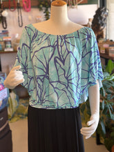 Load image into Gallery viewer, ☆ Ku'ulei Hawaii 4-Way Blouse
