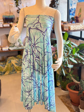 Load image into Gallery viewer, ☆New and repeat patterns have arrived!!☆ Ku'ulei Hawaii 2-Way Skirt