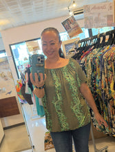 画像をギャラリービューアに読み込む, ☆新作!!☆ Kawaii Tops (By Kuulei Hawaii)