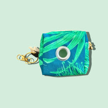 Load image into Gallery viewer, KAHOKU ペットお散歩エチケット袋&小物入れファスナーミニミニポーチ