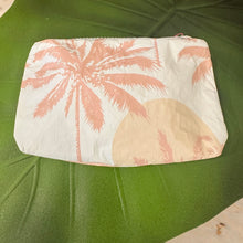 画像をギャラリービューアに読み込む, アロハコレクション Aloha Collection Samudra SunPalm Pouch