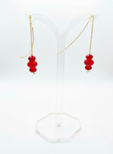 Load image into Gallery viewer, Deco atelir Flamingoスワロフスキー®Crystalライズチェーンピアス