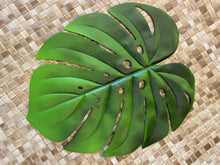 Load image into Gallery viewer, Leaf Placemat