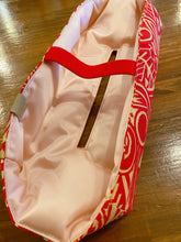 Load image into Gallery viewer, "KAHOKU" BOX Tissue Cover L (with rubber band and handle)