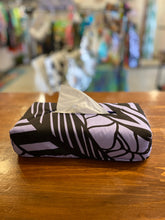 Load image into Gallery viewer, "KAHOKU" BOX Tissue Cover L (with rubber band and handle)
