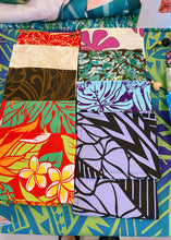 Load image into Gallery viewer, "KAHOKU" toilet paper holder