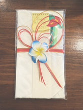 Load image into Gallery viewer, &quot;KAHOKU&quot; Hawaiian fabric gift envelope that can be turned into a drawstring bag (white pattern) 
