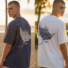 画像をギャラリービューアに読み込む, マンタ柄：Hula Lani Hawaii ハワイアンバックプリントTシャツ メンズ 半袖 マンタ
