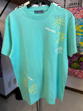 Load image into Gallery viewer, Hulalani Hawaii “Pop of Hawaii” Tシャツ
