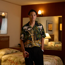 Load image into Gallery viewer, ※New※AVANTI（ アバンティ ) アロハシャツ“From Here to Eternity - Black”
