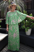 Load image into Gallery viewer, Ku'ulei Hawaii ４Wayワンピース※2025新柄入荷しました！！
