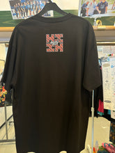Load image into Gallery viewer, Hawaii&#39;s Finest Men’s TShirt Black Red ハワイズ・ファイネスト メンズＴシャツ 【XLサイズのみ】
