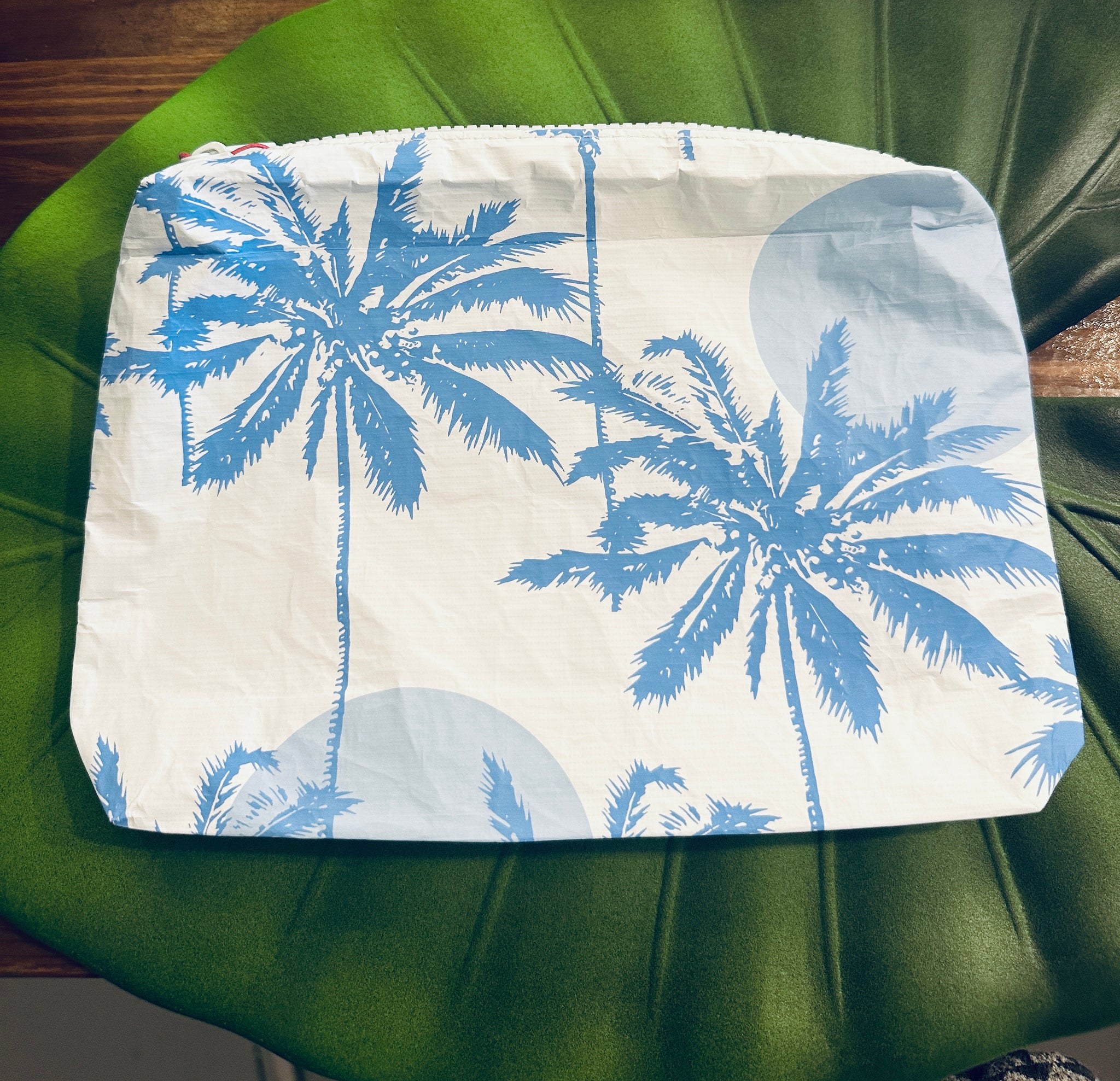 アロハコレクション Aloha Collection Samudra SunPalm Pouch – Lei