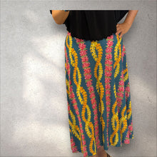 画像をギャラリービューアに読み込む, ☆人気柄入荷しています!!☆ Ku&#39;ulei Hawaii ２Wayスカート
