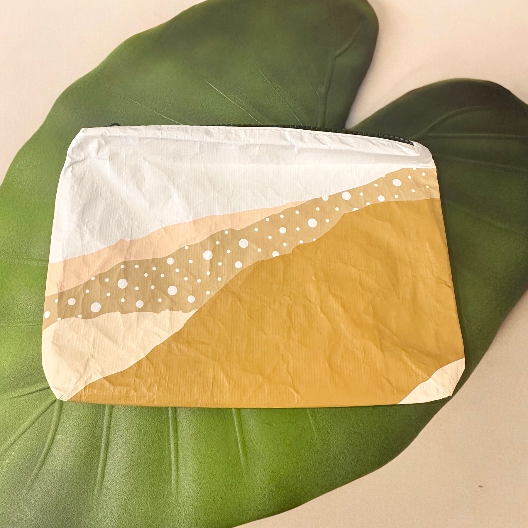 アロハコレクション Aloha Collection Summit Pouch – Lei Hale 
