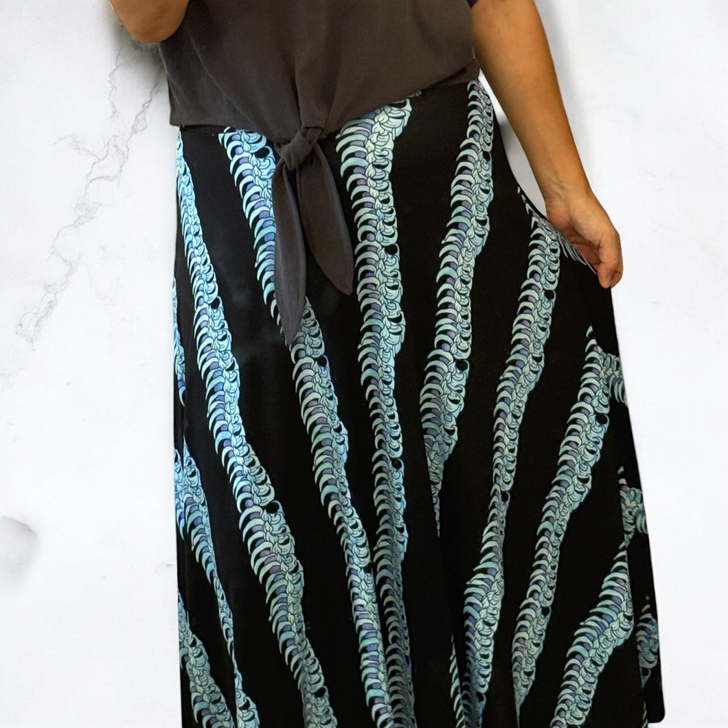 ☆人気柄入荷しています!!☆ Ku'ulei Hawaii ２Wayスカート