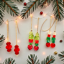 Load image into Gallery viewer, Deco atelir Flamingoスワロフスキー®Crystalライズチェーンピアス
