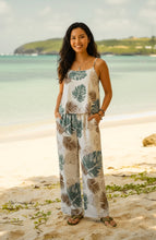 Load image into Gallery viewer, Hula Lani Hawaii 水陸両用 オールインワン [UPF50+/接触冷感/耐塩素/吸水速乾] 高伸縮 サロペット フララニハワイ ハワイアン ヨガ ビーチ UVカット
