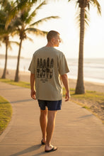 画像をギャラリービューアに読み込む, サーフボード柄：Hula Lani Hawaii ハワイアンバックプリントTシャツ メンズ 半袖 サーフボード
